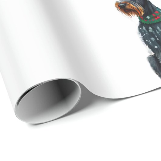 Niedlicher Riesenschnauzer in einem Weihnachtskrau Geschenkpapier (Rolleneckpunkt)