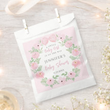 Niedlicher rosa Blumenkranz mit Bugbaby-Dusche