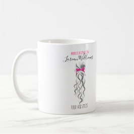 Niedlicher rosa Bow Graue und weiße Braiderhaare Kaffeetasse