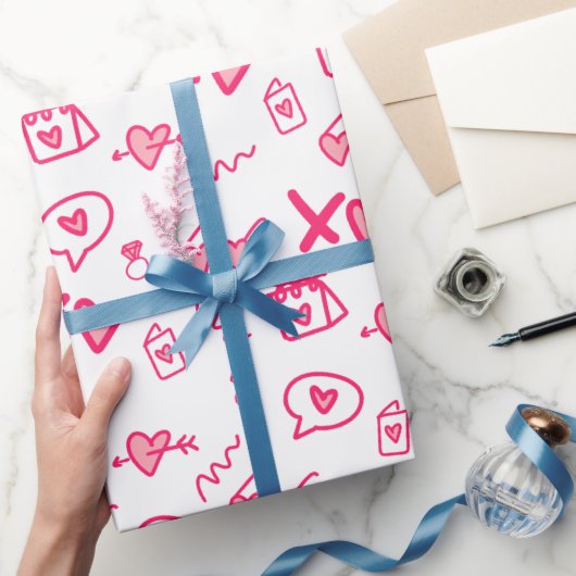 Niedlicher rosa Valentinstag Geschenkpapier (Schenken)