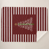 Niedlicher Rot-Weiß-Geist in einem Baum Sherpadecke (Vorderseite (Horizontal))