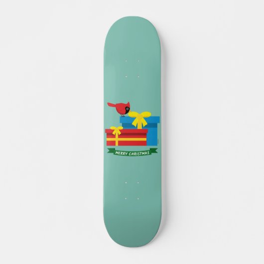 Niedlicher, roter Kardinal eröffnet ein blaues Ges Skateboard (Vorne)