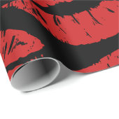 Niedlicher Roter Lipstick Kisses Kiss Lips Muster Geschenkpapier (Rolleneckpunkt)