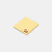 Niedlicher Roter Panda auf Gelb Post-it Klebezettel (angewinkelt)
