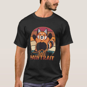 Niedlicher roter Panda-Bär mit Selbstklebestreifen T-Shirt