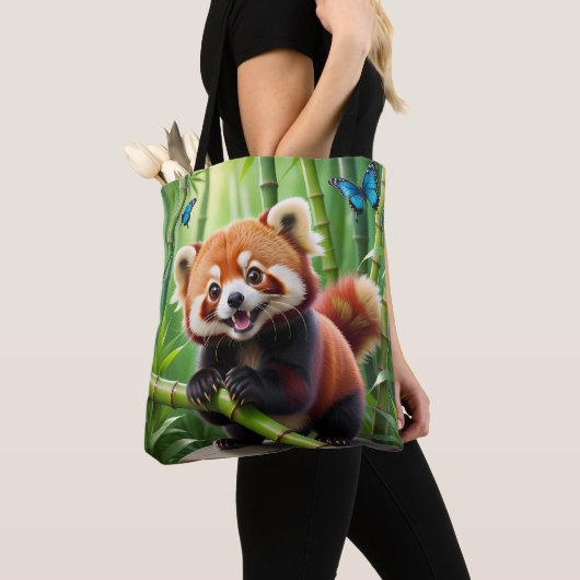 Niedlicher Roter Panda im Kawaii-Stil im Bambuswal Tasche (Von Nahem)