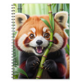 Niedlicher Roter Panda im Kawaii-Stil mit einem gr Notizblock (Vorderseite)