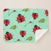 Niedlicher Rotpolka Punkt Ladybug Blume Girl Sherpadecke (Vorderseite (Horizontal))