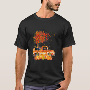 Niedlicher Rottweiler-Hund auf Kürbiskartentrailer T-Shirt