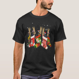 Niedlicher Rottweiler-Hund in der Weihnachtssocken T-Shirt