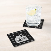 niedlicher Santa mit sackschwarz-weißem Weihnachts Rechteckiger Pappuntersetzer (Vor Ort)