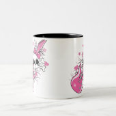 Niedlicher Schädel mit rosa Gitarre Zweifarbige Tasse (Mittel)