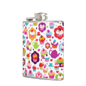 Niedlicher Schalenkuchen und Teetopf Flachmann (Links)