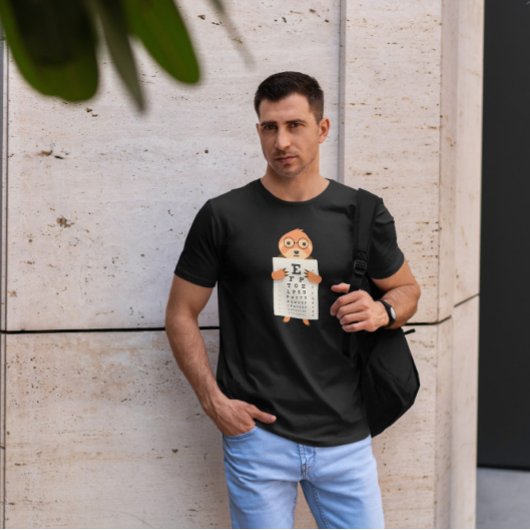 Niedlicher Schlauch mit Eyechart T-Shirt