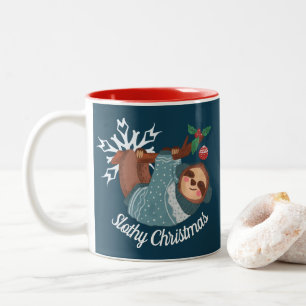 Niedlicher Schluck im Pullover für ein schönes W Zweifarbige Tasse
