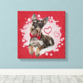 Niedlicher Schnauzer auf Herz-Muster Leinwanddruck (Insitu (Holzboden))