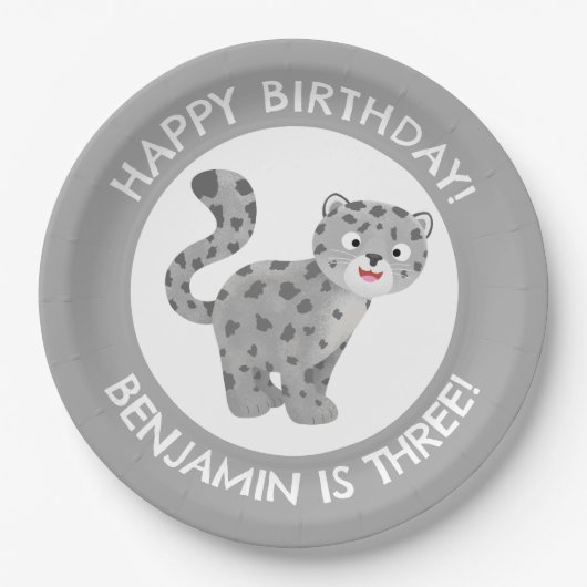 Niedlicher Schneeleopard personalisiert Cartoon Ge Pappteller (Vorderseite)
