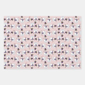 Niedlicher Schneemann im Hintergrund, blau und grü Geschenkpapier Set (Vorderseite)