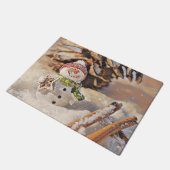 Niedlicher Schneemann in Schneefarbild Fußmatte (Schrägansicht)