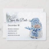 Niedlicher Schneemann in Winterfotografie Weihnach Save The Date (Vorderseite)