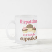 Niedlicher Schokoladen-Kuchen-Fahrdienstleiter Mattglastasse (Links)