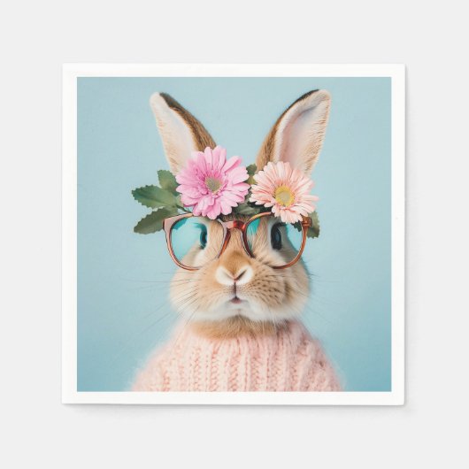 niedlicher schöner Hut in einem Korb Serviette (Vorderseite)