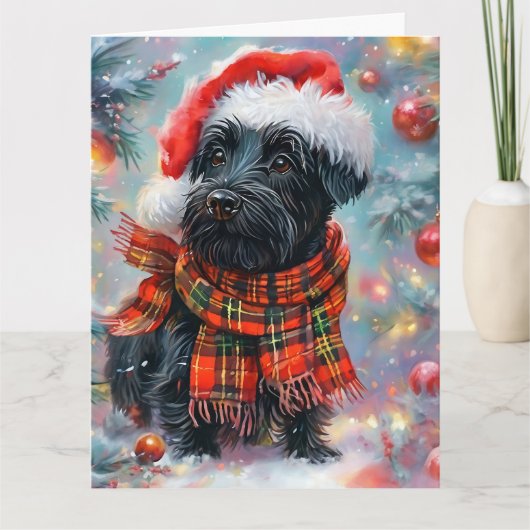 Niedlicher schottischer Terrier in Weihnachtsmannm Karte (Vorderseite)