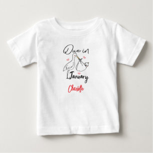 Niedlicher Schwan, der ein frisches Baby trägt T-shirt