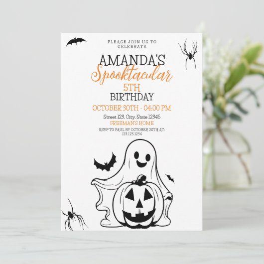 Niedlicher Schwarz-Weiß-Spooky Ghost Pumpkin Gebur Einladung (Stehend Vorderseite)