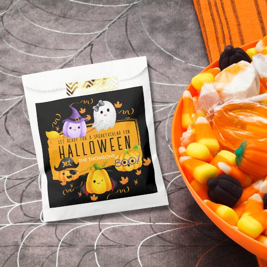 Niedlicher schwarzer Spooktacularer Spaß Halloween Geschenktütchen