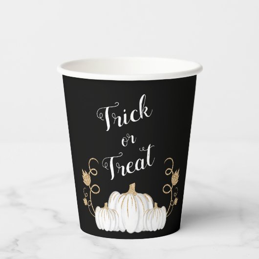 Niedlicher Schwarzer Trick oder Treat Pumpkin Hall Pappbecher (Rückseite)