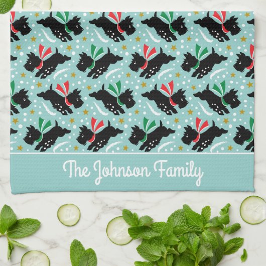 Niedlicher Scottie Dog Familienname Snow Fun Muste Geschirrtuch (Gefaltet)