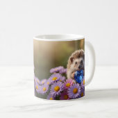 Niedlicher September-Igel mit Saphirherz Kaffeetasse (VorderseiteRechts)