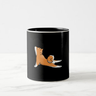 Niedlicher Shiba inu Hund   Yoga-Pose   Geburtstag Zweifarbige Tasse