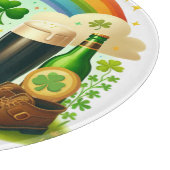 Niedlicher, skurriler St. Patrick's Day Schneidebrett (Ecke)