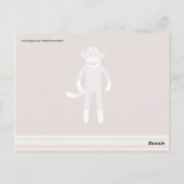 Niedlicher Socketaffe auf Rot mit Streifen Postkarte (Rückseite)