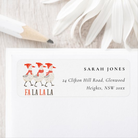 Niedlicher, sonniger Roter Winter, der Weihnachtsh (Insitu)