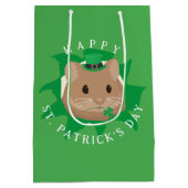 Niedlicher St. Patrick's Day Hamster durchblättert Mittlere Geschenktüte (Rückseite)