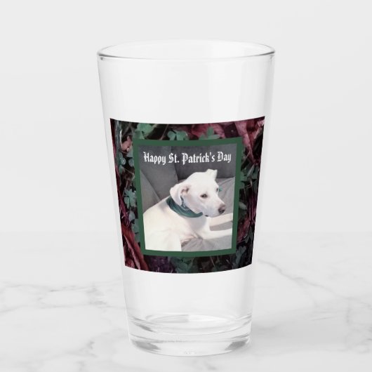 Niedlicher St. Patrick's Day Kleeblätter und Clove Glas (Vorderseite)