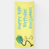 Niedlicher Staubsauger Cartoon Spaß Banner (Vertikal)