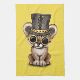 Niedlicher Steampunk BabyCougar CUB Handtuch