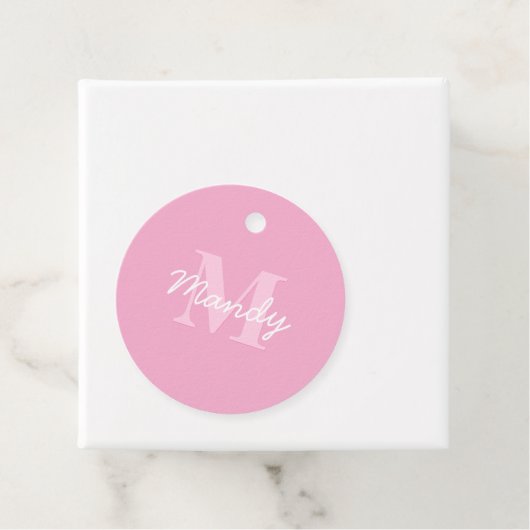 Niedlicher Suchkursname und Monogramm | Pink Geschenkanhänger (Beispiel)