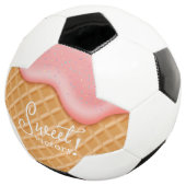 Niedlicher süßer Sieg Eiscreme Kronensprinklen Ros Fußball (Dreiviertel)