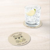 Niedlicher Teddy-Bär mit benutzerdefiniertem Text Runder Pappuntersetzer (Vor Ort)