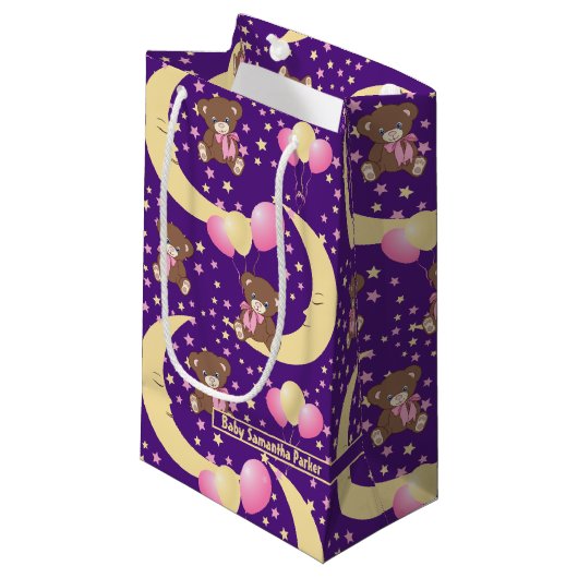 Niedlicher Teddybär auf dem Mondmuster Kleine Geschenktüte (Vorderseite Schrägansicht)