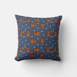 Niedlicher Teddybär auf Polka dot Kissen