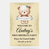 Niedlicher Teddybär mit Brithday Banner Acrylschild (Vorderseite)