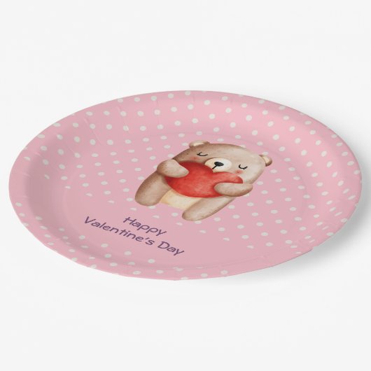 Niedlicher Teddybär mit einem roten Herz Pappteller (Schrägansicht)