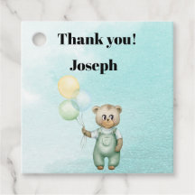 niedlicher Teddybär mit grünem Hintergrund