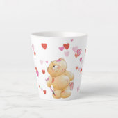 Niedlicher Teddybär und Herz Latte Tasse (Vorderseite)